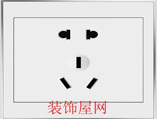2015多功能插座开关哪种好 2015多功能插座开关哪种好